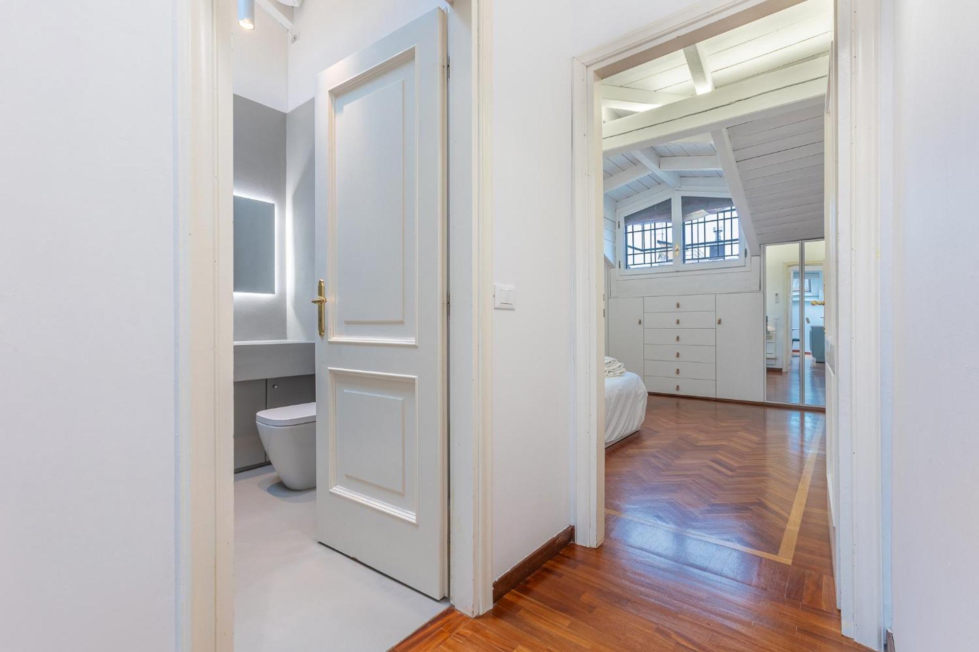Apartmán Pratello Elegante E Raffinata Mansarda Boloňa Exteriér fotografie